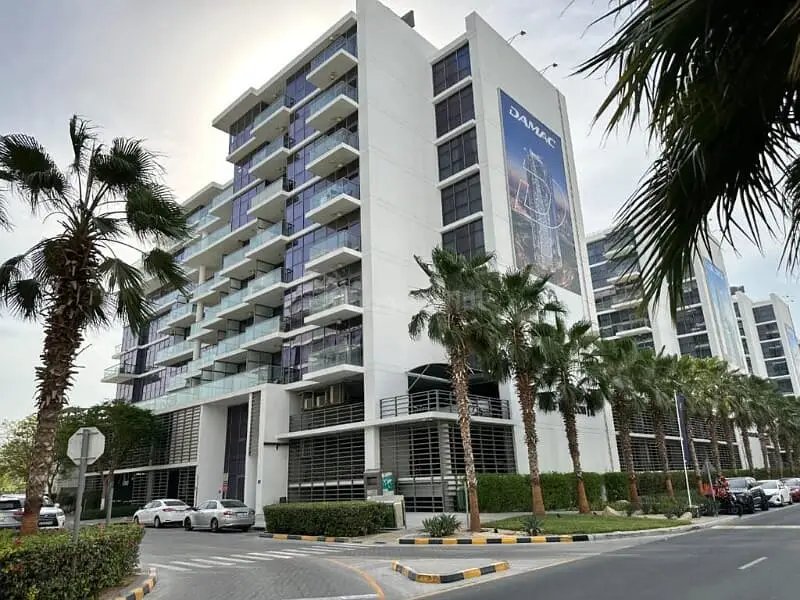 studio freehold apartment in DAMAC Hills — photo 1 of 5