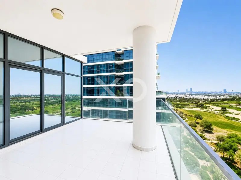 2-bedroom freehold apartment in DAMAC Hills — photo 1 of 5