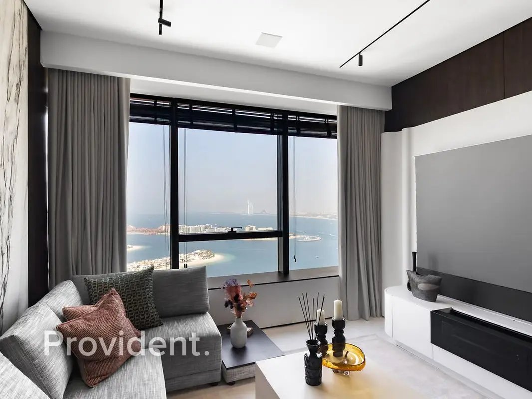 1-bedroom freehold apartment in Palm Jumeirah — photo 3 of 5