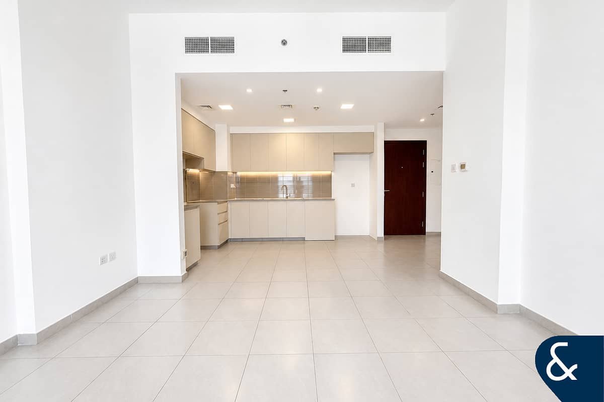 2-bedroom freehold apartment in Town Square — photo 3 of 4