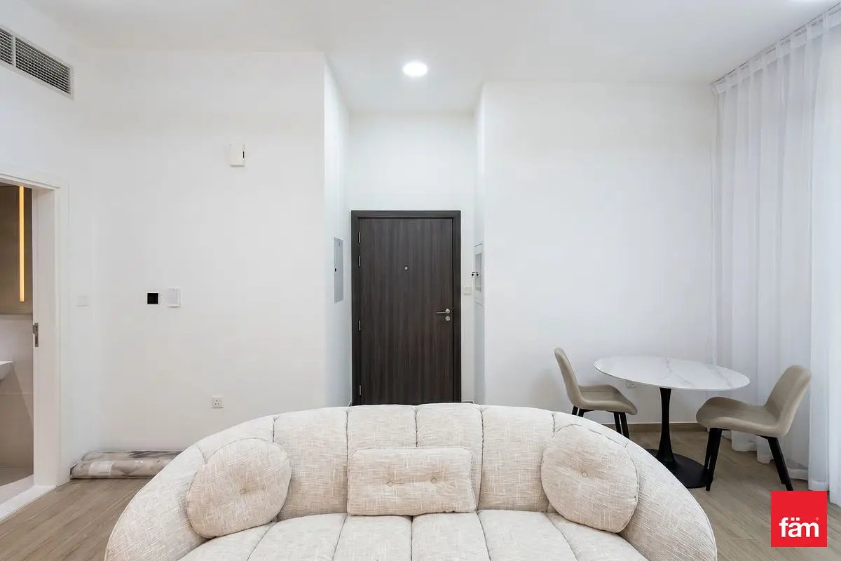 1-bedroom freehold apartment in Business Bay — photo 3 of 5