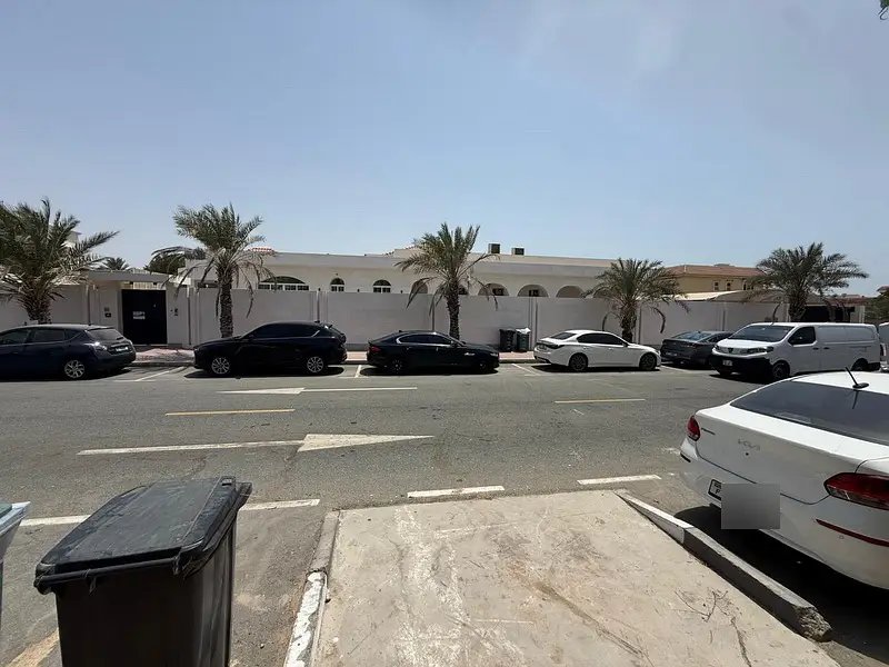 6-bedroom freehold villa in Al Safa — photo 5 of 5