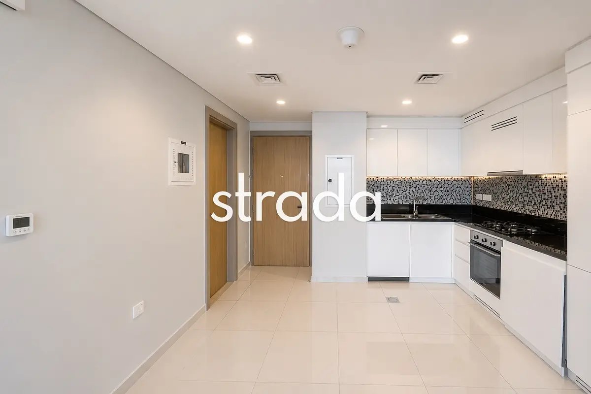 2-bedroom freehold apartment in Business Bay — photo 3 of 5