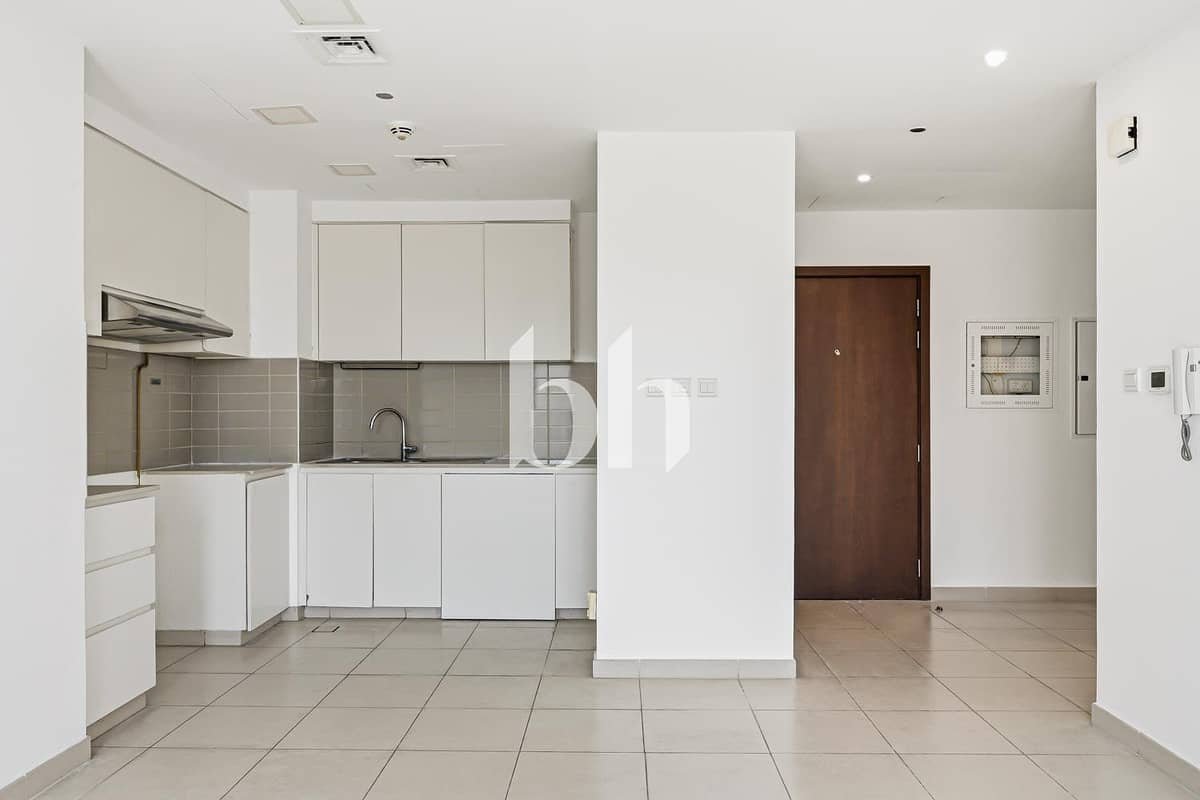 2-bedroom freehold apartment in Town Square — photo 4 of 5