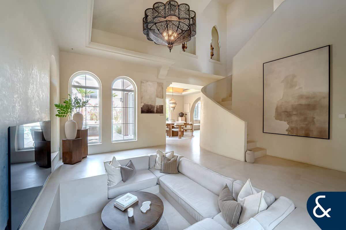 5-bedroom freehold villa in Arabian Ranches — photo 4 of 5