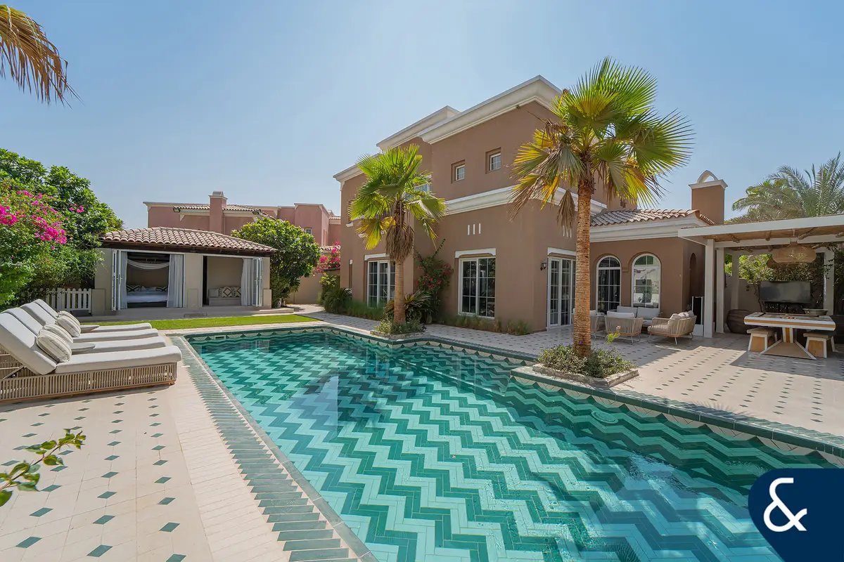 5-bedroom freehold villa in Arabian Ranches — photo 1 of 5