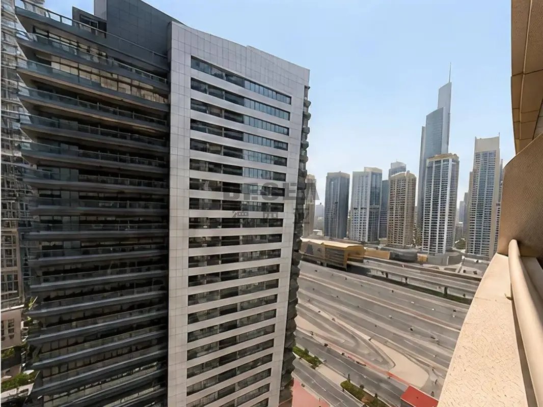 1-bedroom freehold apartment in Dubai Marina — photo 1 of 5