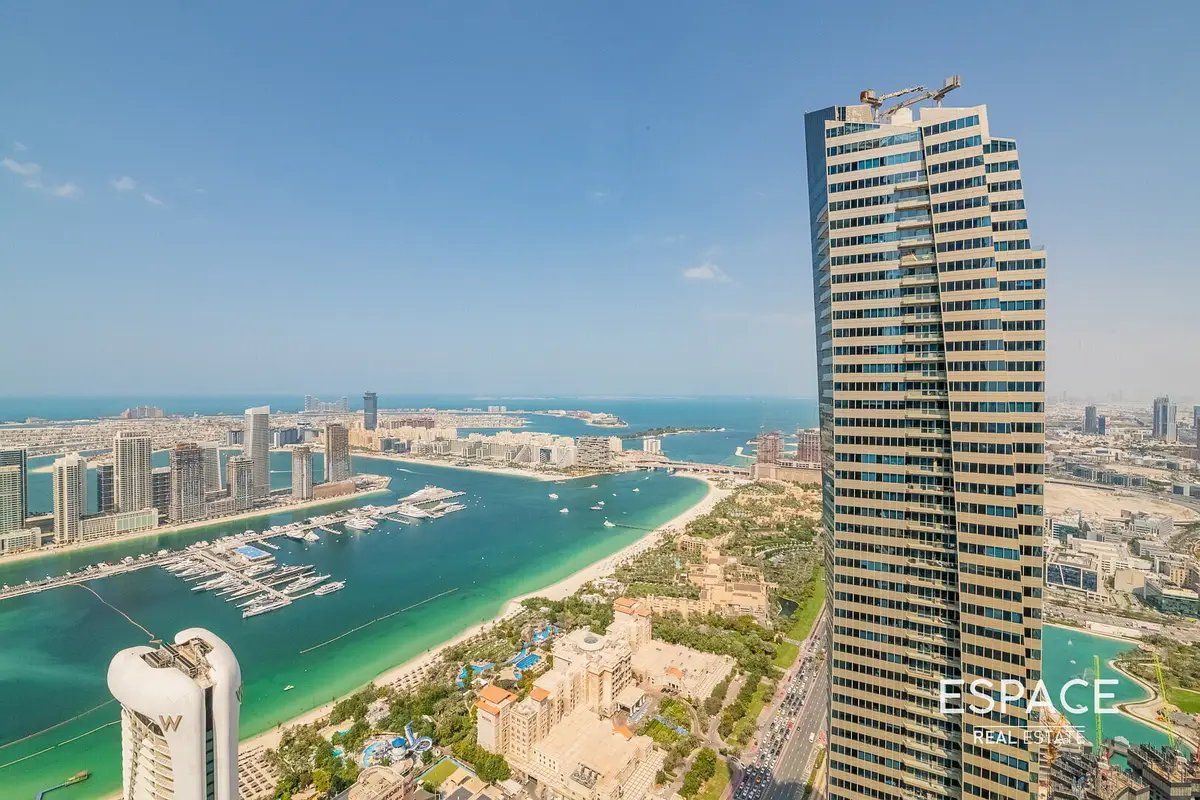 4-bedroom freehold apartment in Dubai Marina — photo 1 of 5