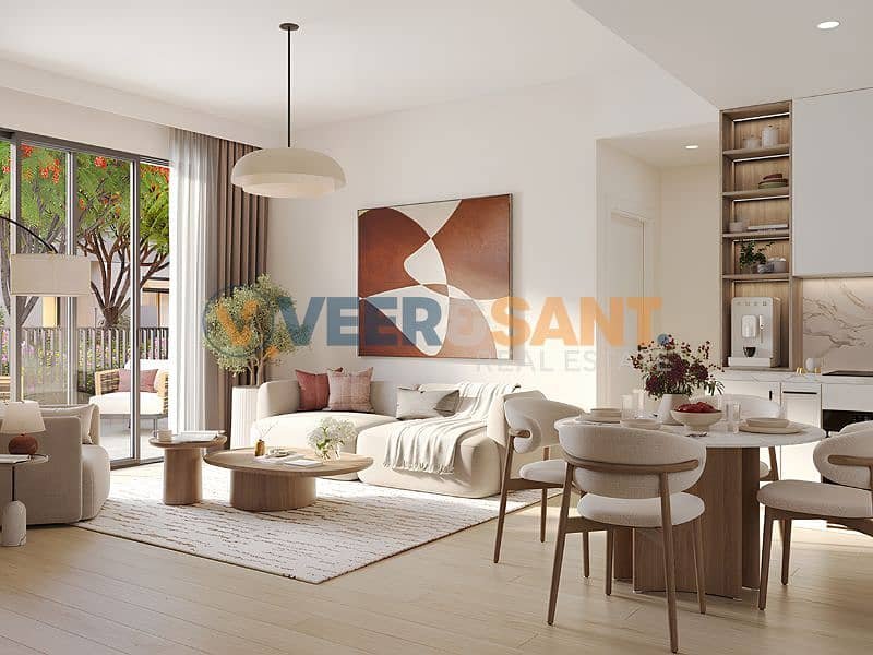 2-bedroom freehold apartment in Town Square — photo 2 of 5