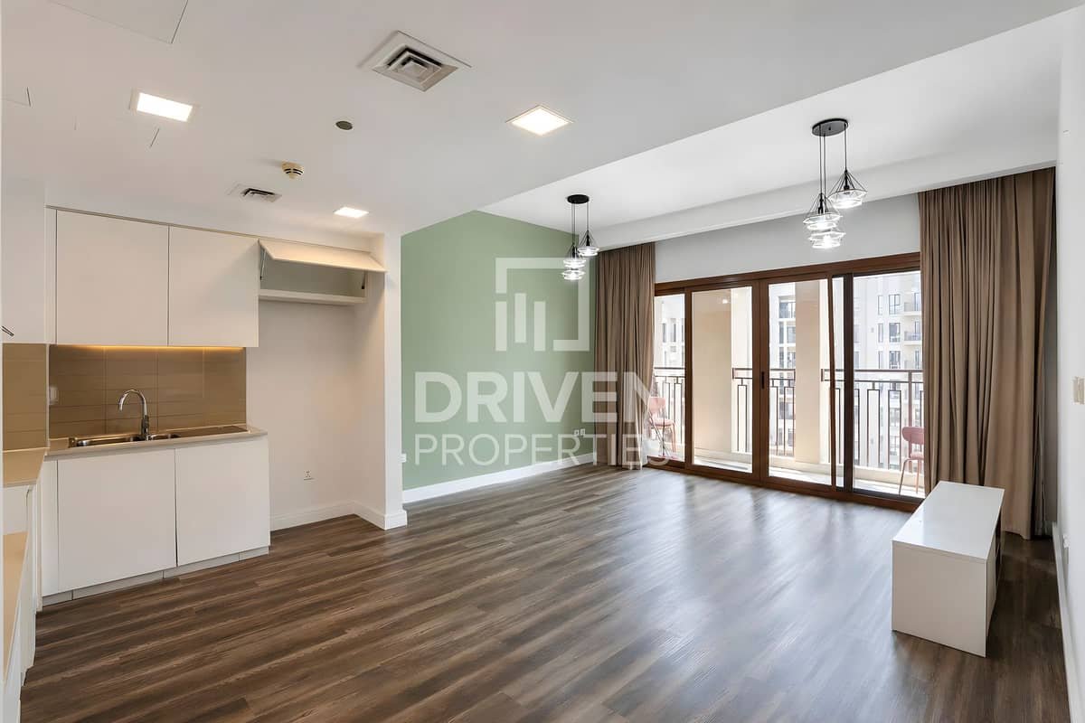 2-bedroom freehold apartment in Town Square — photo 2 of 5