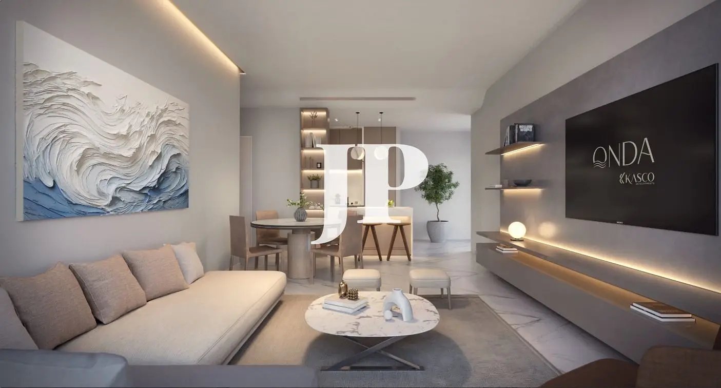 studio freehold apartment in Business Bay — photo 1 of 5