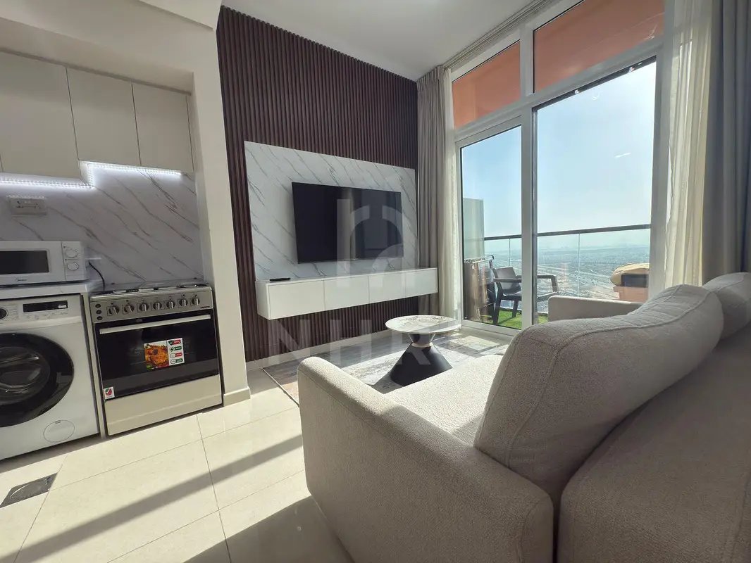 1-bedroom freehold apartment in DAMAC Hills — photo 4 of 4