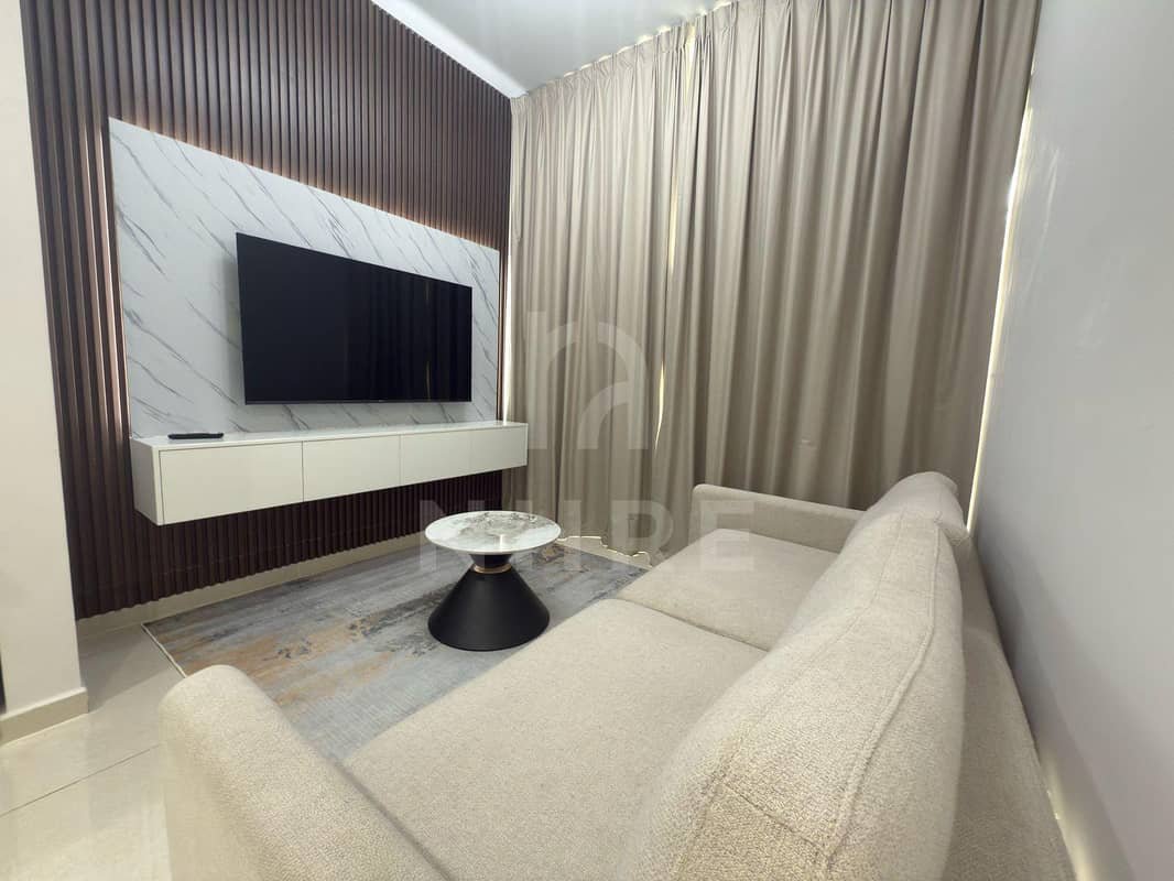 1-bedroom freehold apartment in DAMAC Hills — photo 1 of 4