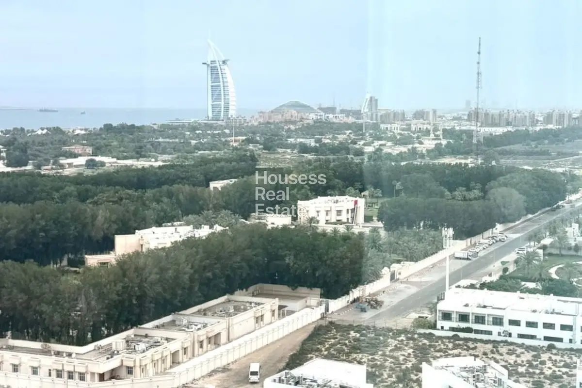 2-bedroom freehold apartment in Al Sufouh — photo 2 of 4