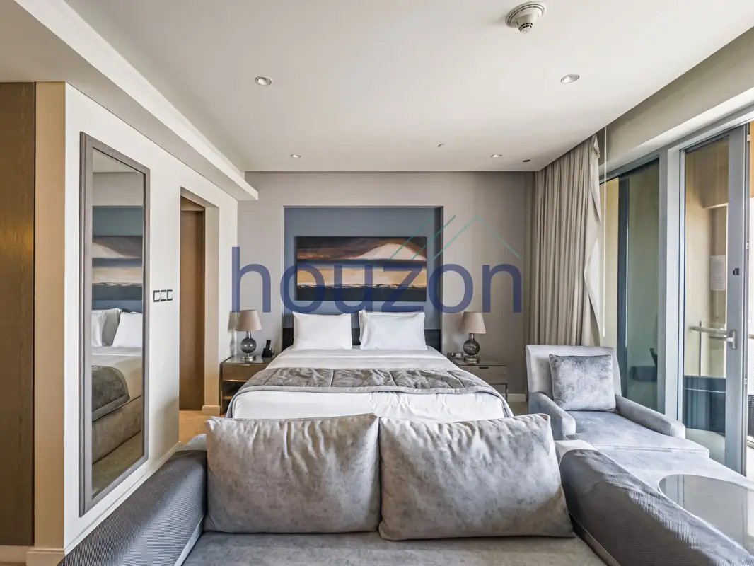 studio freehold apartment in Downtown Dubai — photo 3 of 5
