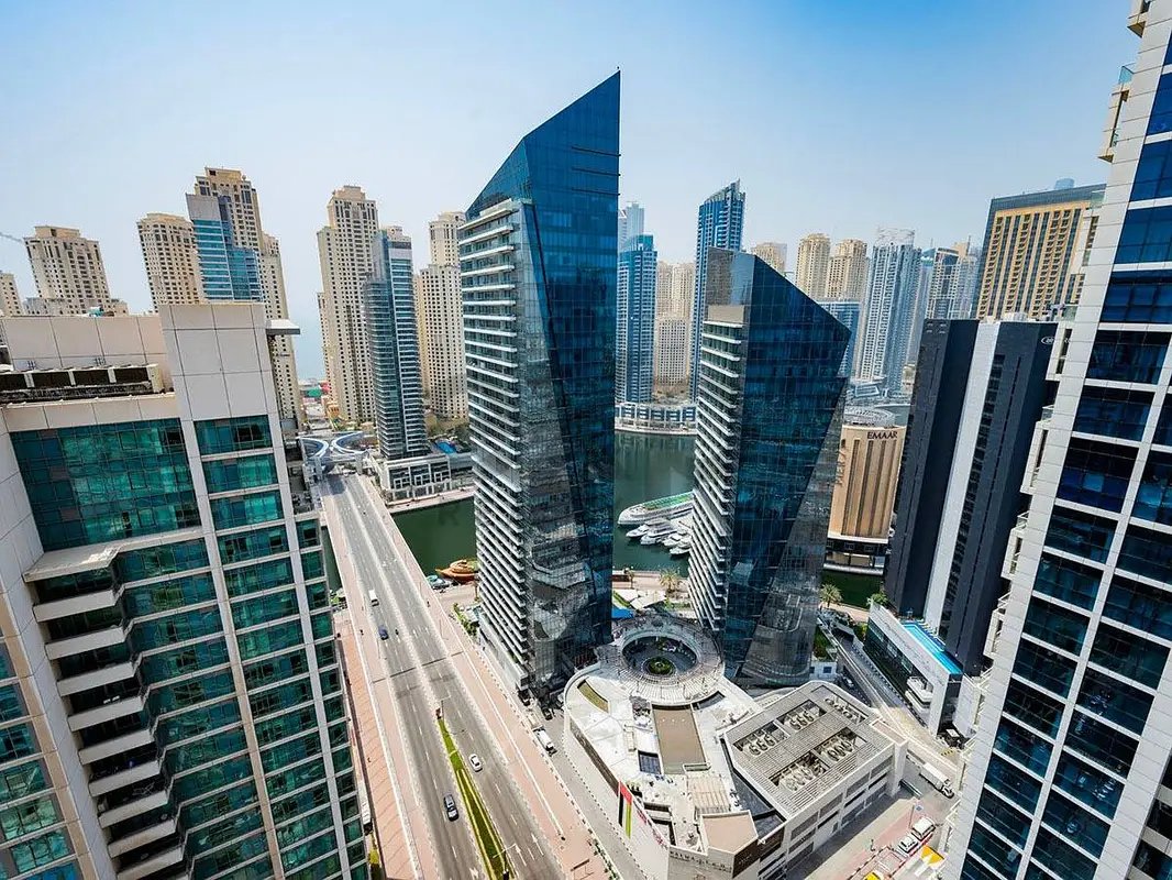 4-bedroom freehold apartment in Dubai Marina — photo 2 of 4