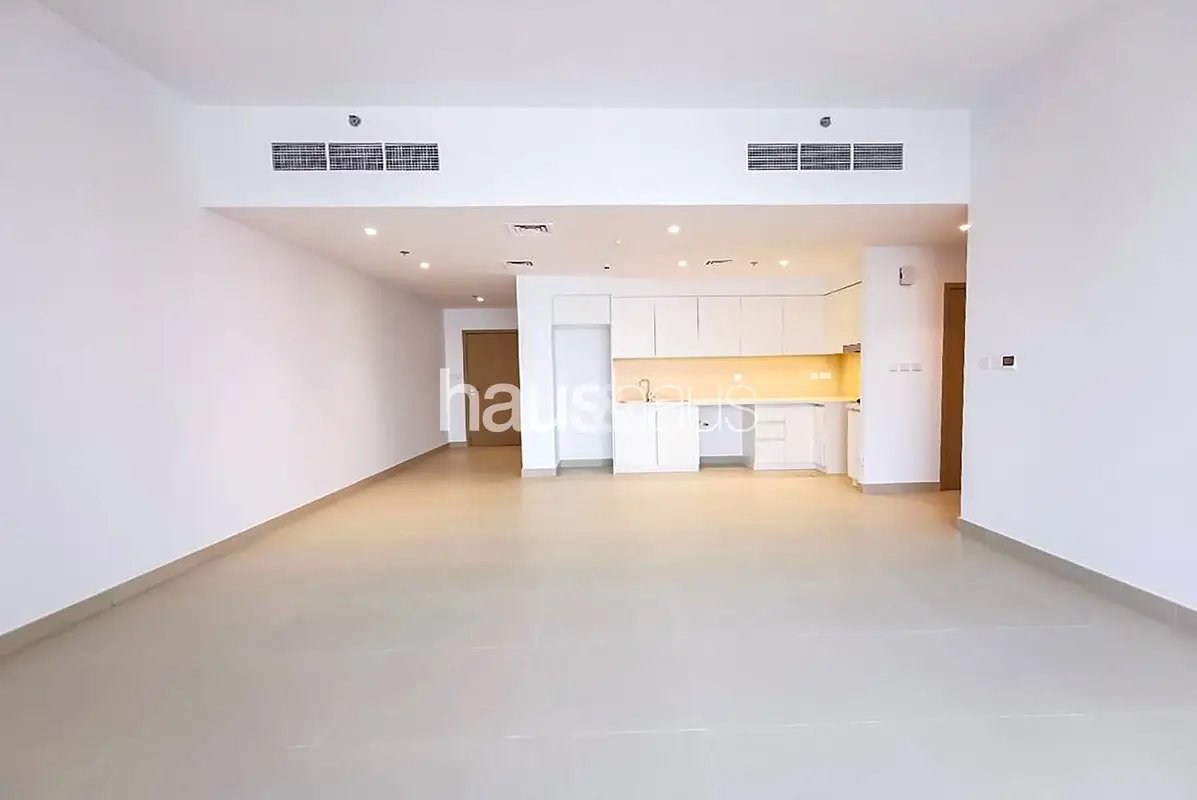 2-bedroom freehold apartment in Dubai Creek Harbour — photo 2 of 4