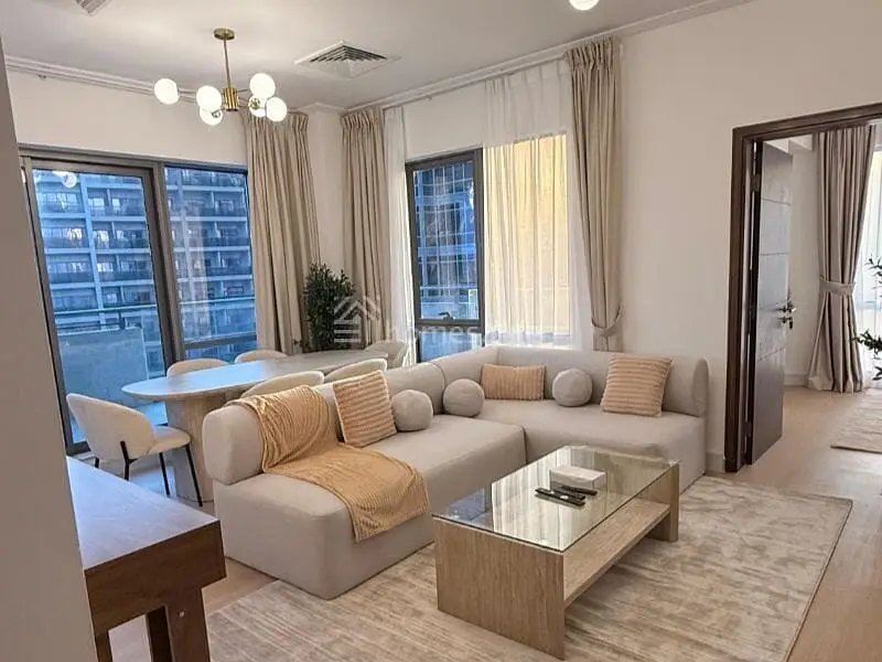 2-bedroom freehold apartment in Downtown Dubai — photo 1 of 4