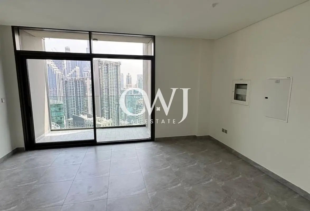 2-bedroom freehold apartment in Business Bay — photo 1 of 5