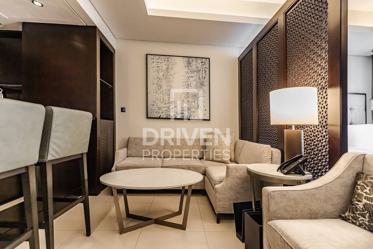 studio freehold apartment in Downtown Dubai — photo 3 of 4