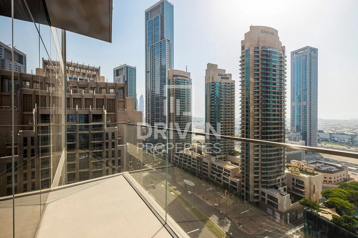 2-bedroom freehold apartment in Downtown Dubai — photo 1 of 4