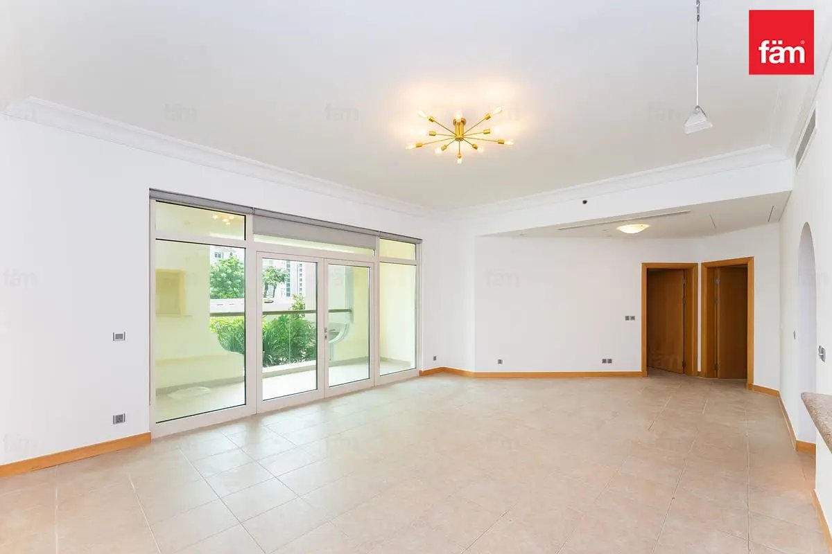 2-bedroom freehold apartment in Palm Jumeirah — photo 4 of 4