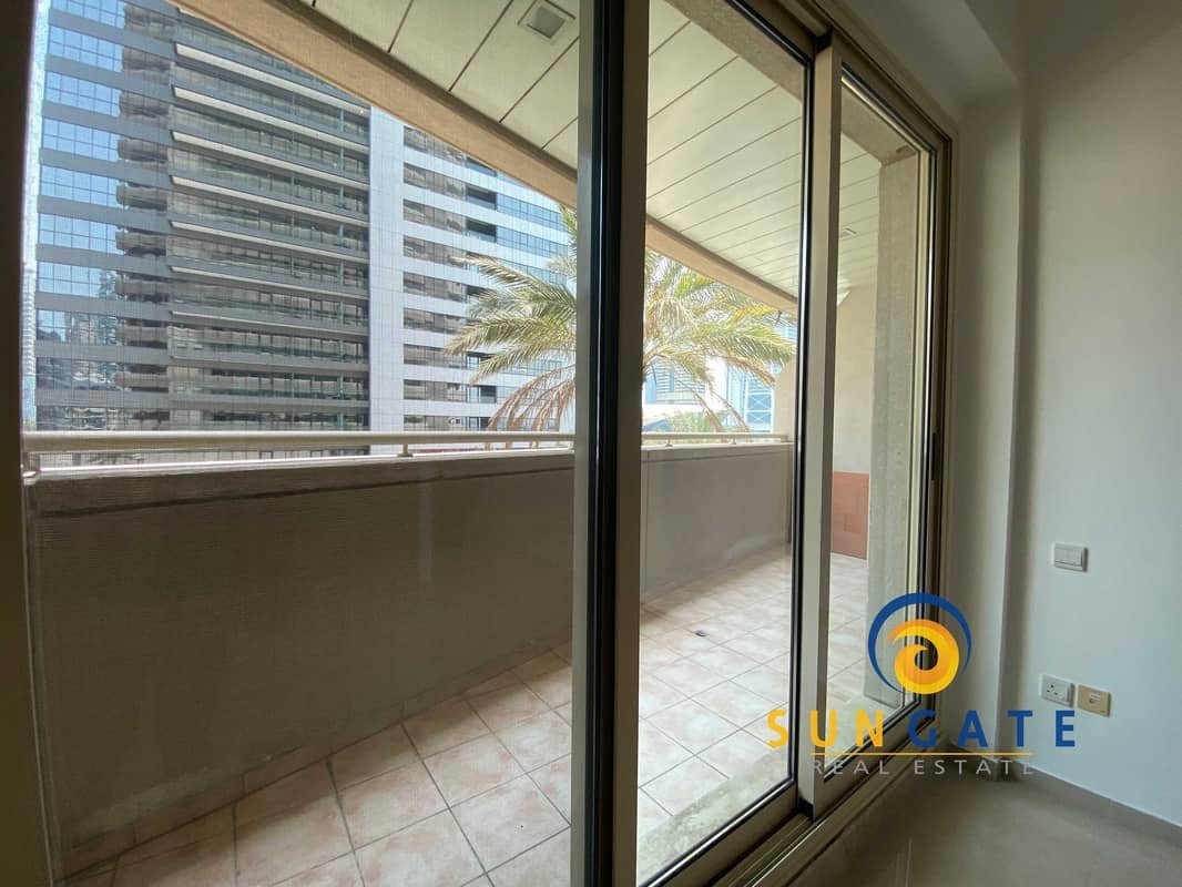 1-bedroom freehold apartment in Dubai Marina — photo 1 of 4