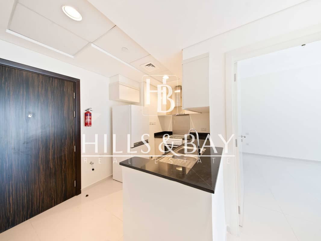 1-bedroom freehold apartment in DAMAC Hills — photo 3 of 4