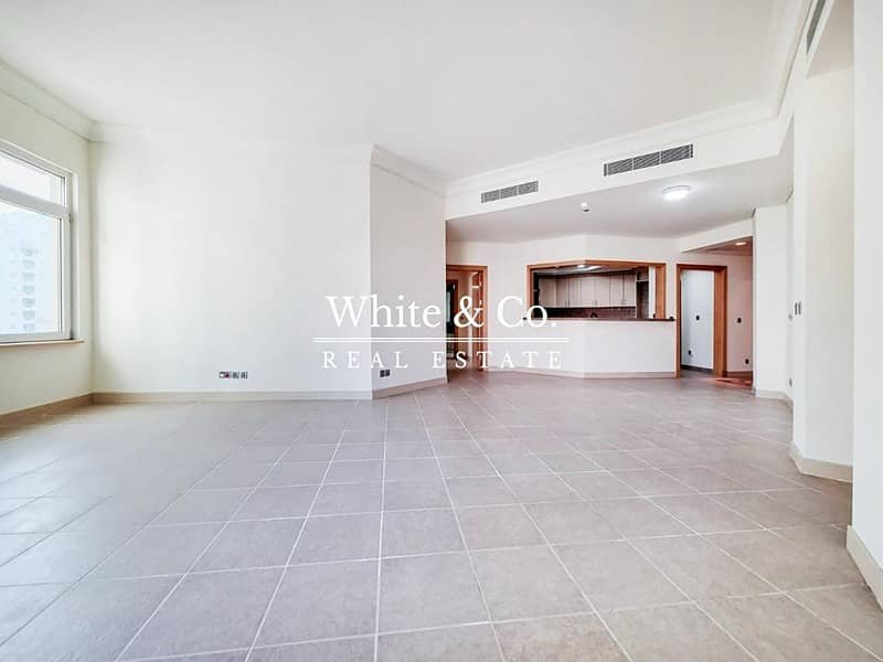 3-bedroom freehold apartment in Palm Jumeirah — photo 1 of 4
