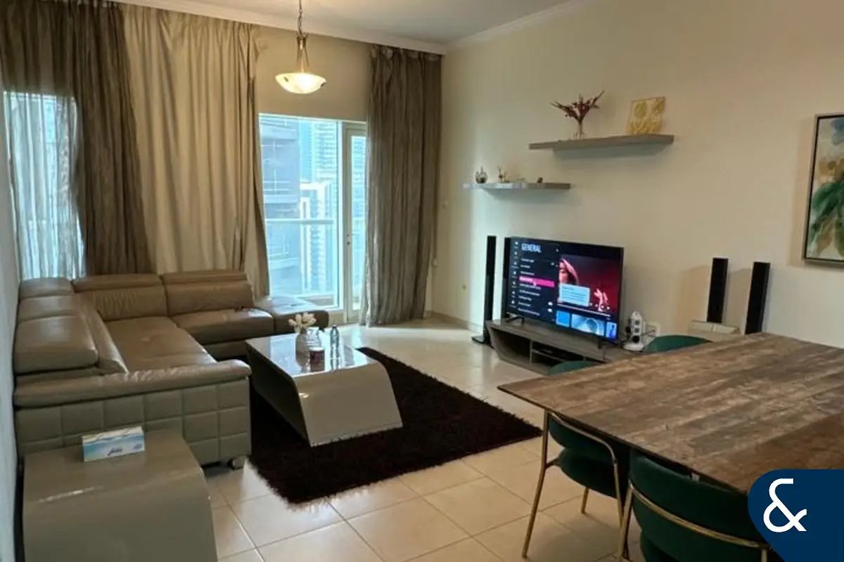 1-bedroom freehold apartment in Downtown Dubai — photo 1 of 5