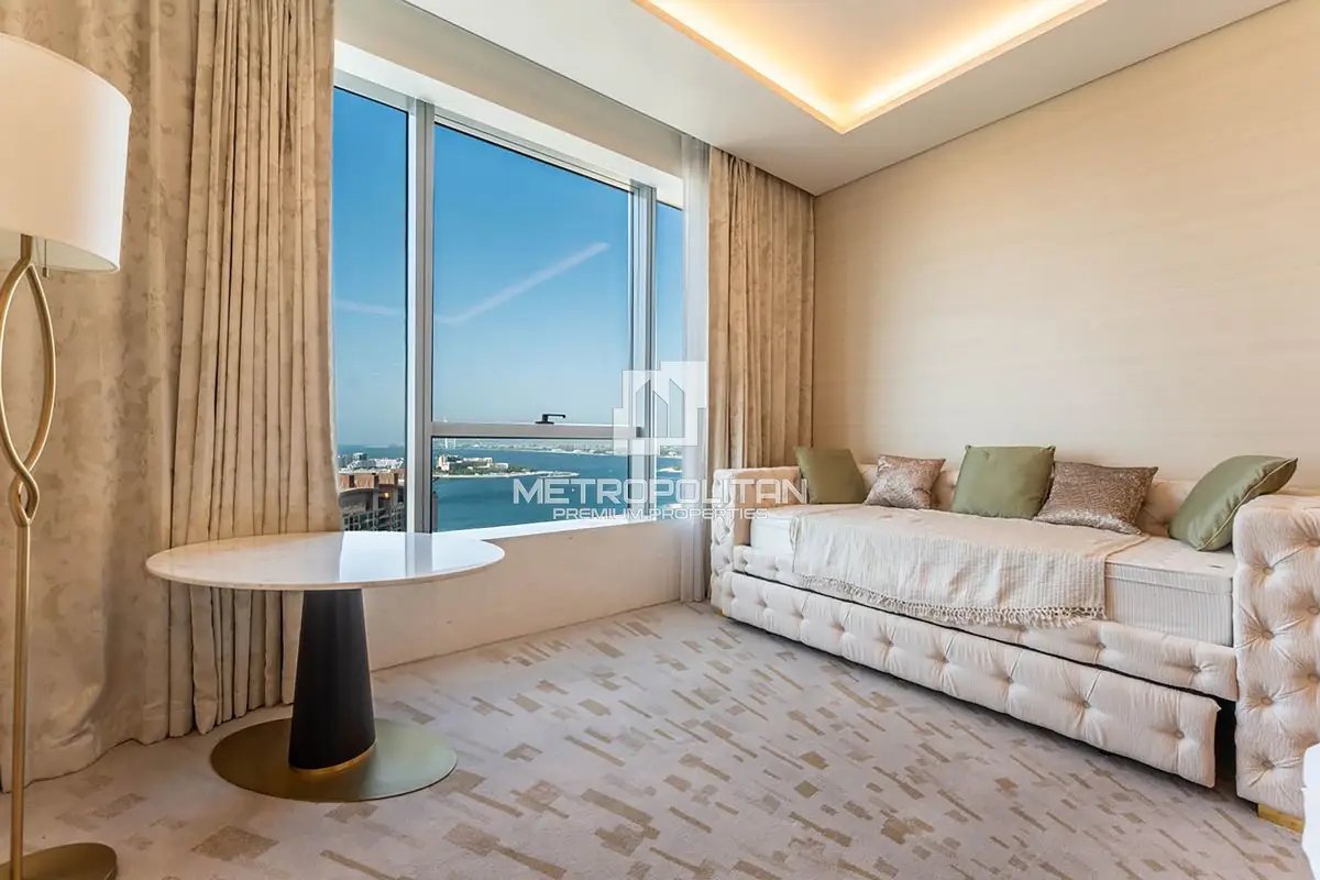 studio freehold apartment in Palm Jumeirah — photo 2 of 4