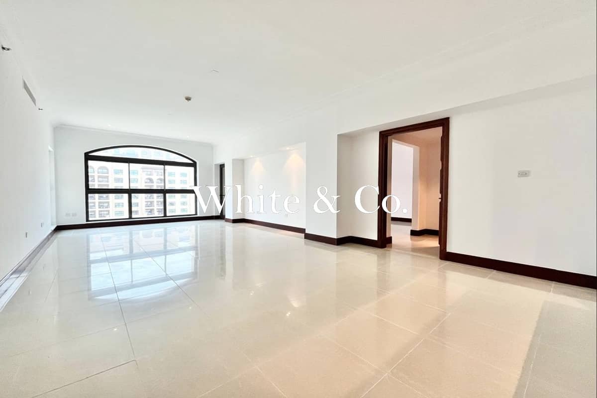 2-bedroom freehold apartment in Palm Jumeirah — photo 2 of 5