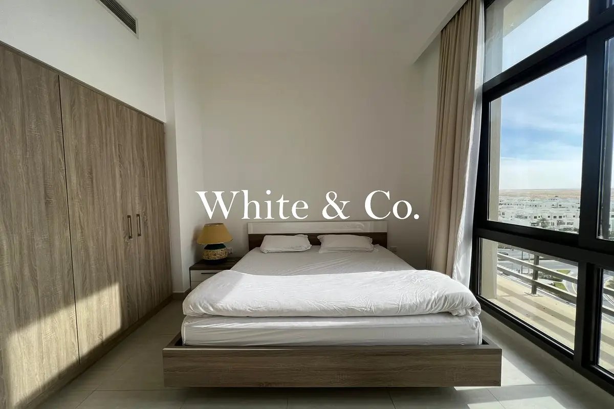 1-bedroom freehold apartment in Town Square — photo 5 of 5