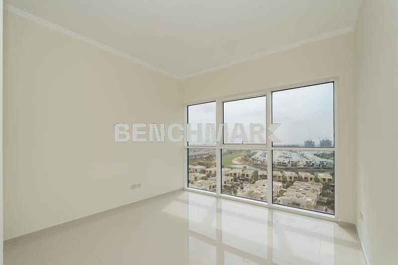 1-bedroom freehold apartment in DAMAC Hills — photo 2 of 5