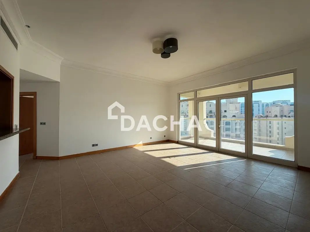 2-bedroom freehold apartment in Palm Jumeirah — photo 3 of 5