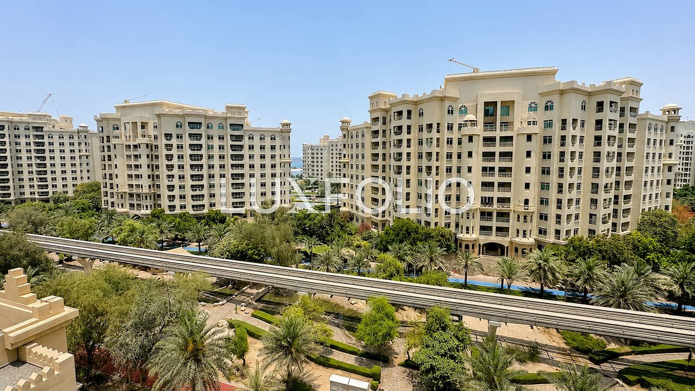 2-bedroom freehold apartment in Palm Jumeirah — photo 2 of 5