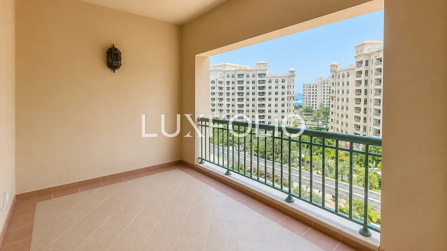 2-bedroom freehold apartment in Palm Jumeirah — photo 3 of 5