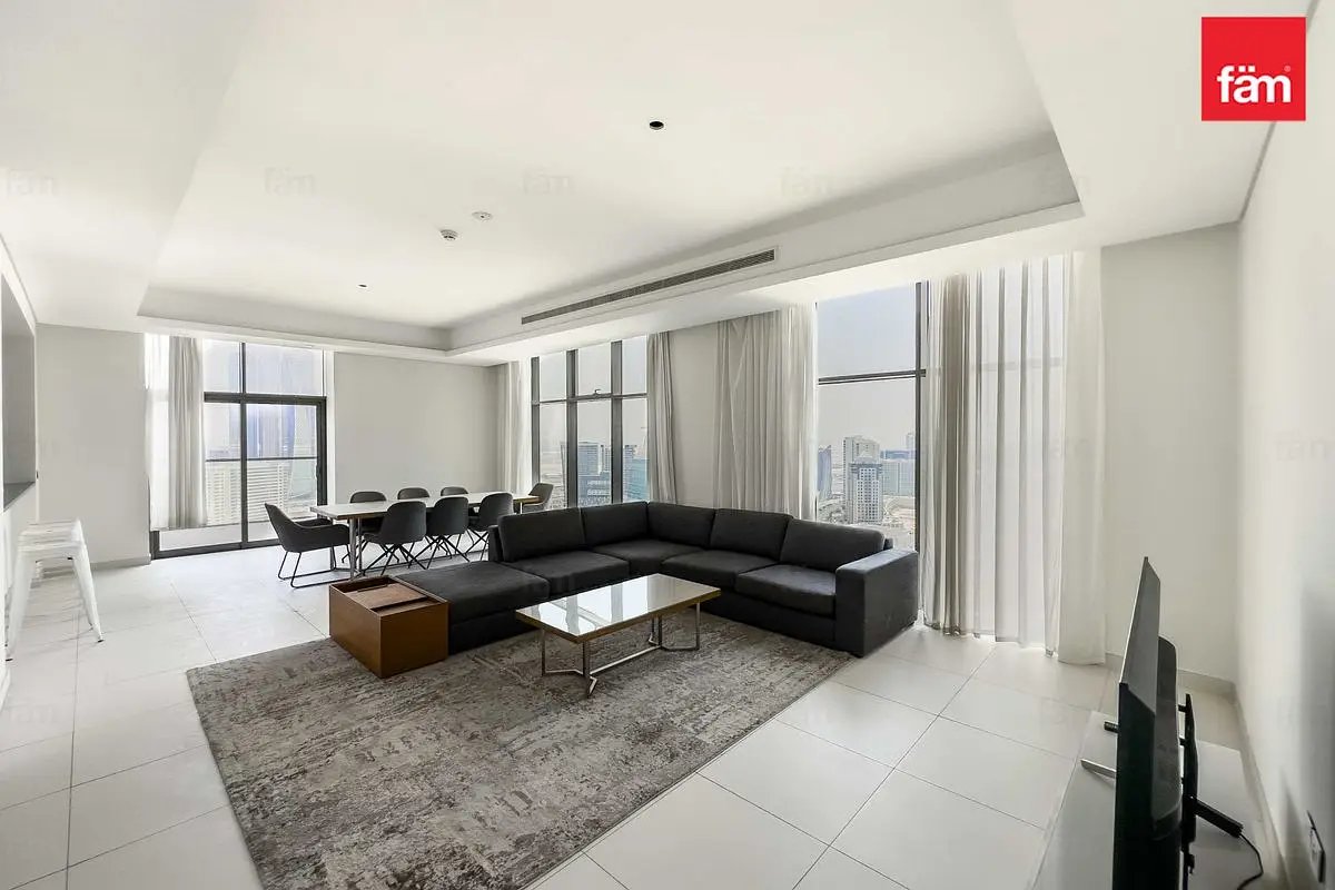 2-bedroom freehold apartment in Downtown Dubai — photo 3 of 5