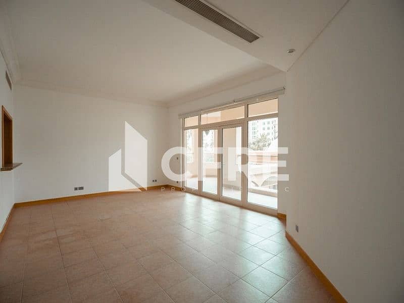 2-bedroom freehold apartment in Palm Jumeirah — photo 2 of 5