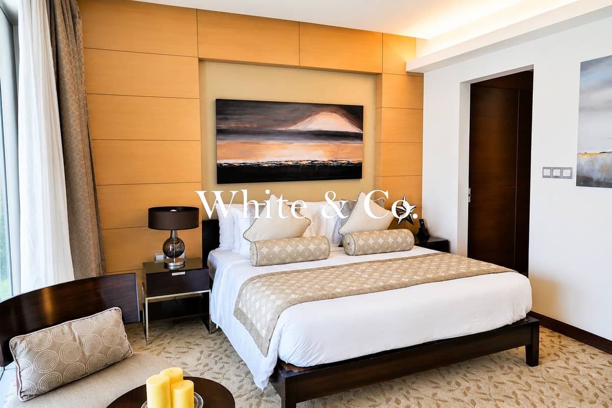 studio freehold apartment in Downtown Dubai — photo 1 of 5