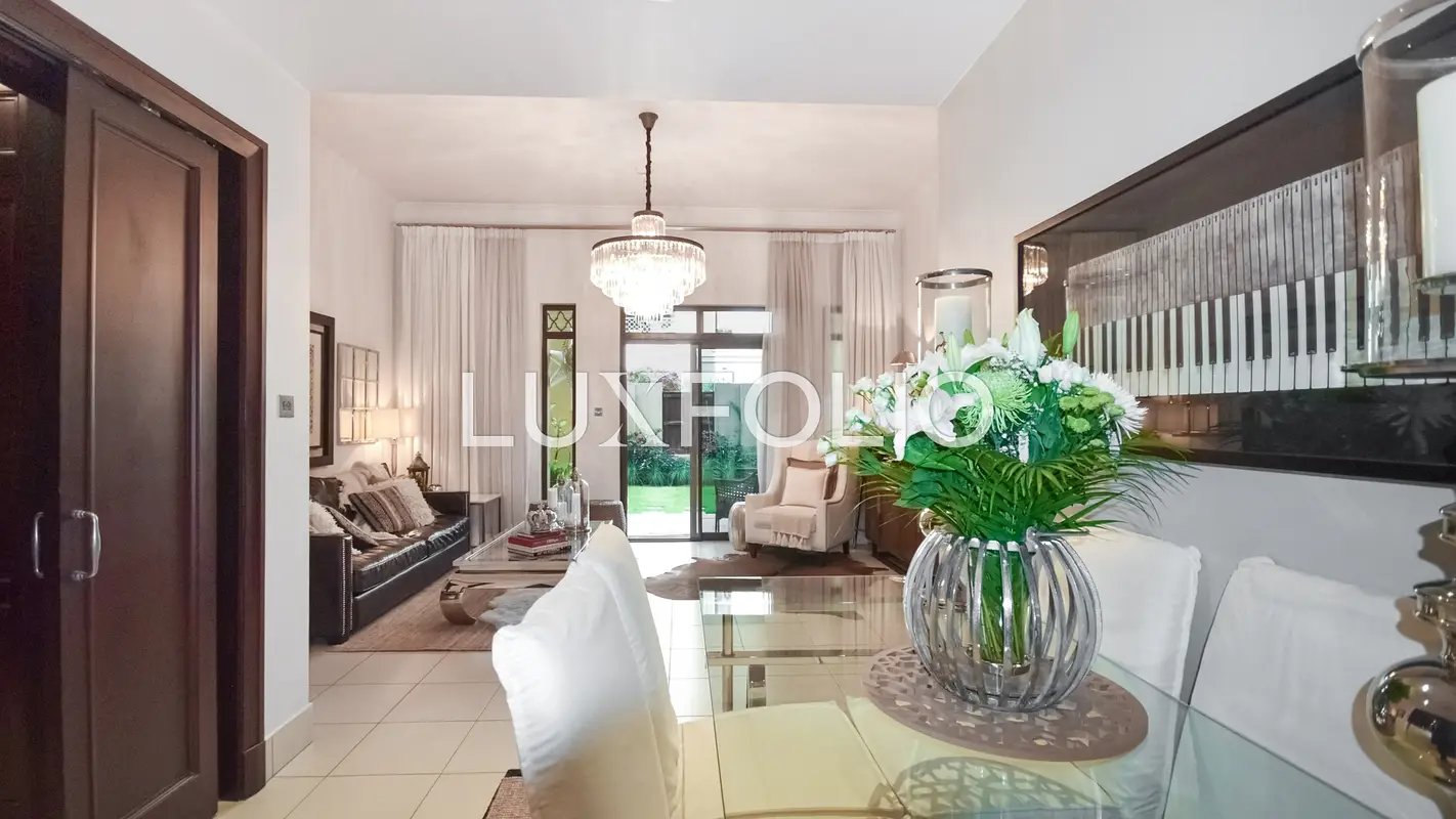 2-bedroom freehold apartment in Downtown Dubai — photo 3 of 5