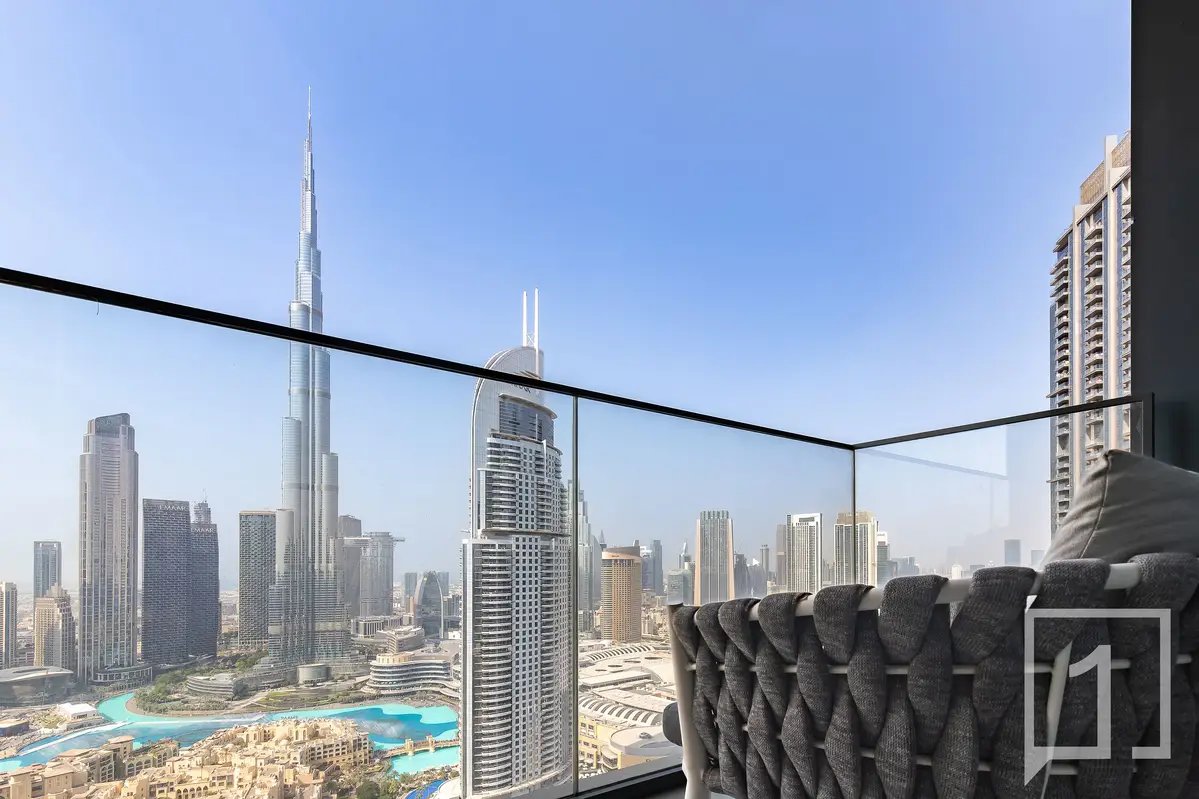 3-bedroom freehold apartment in Downtown Dubai — photo 1 of 5