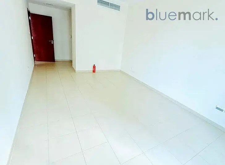 1-bedroom freehold apartment in Jumeirah Lake Towers (JLT) — photo 5 of 5